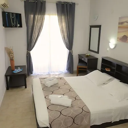 Hotel Loutanis
