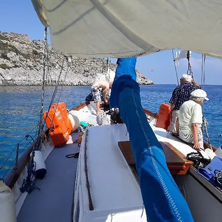 Hotel Loutanis 4*